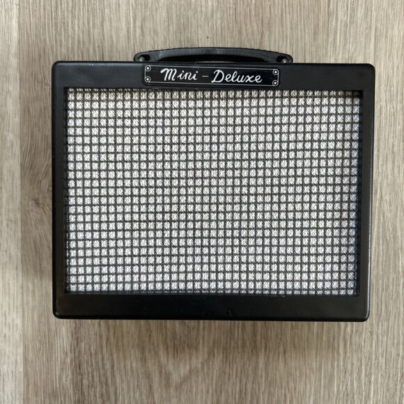 Fender MD20 Mini Deluxe Guitar Amp Practice Travel Amplifier Tested Works READ - Picture 1 of 9